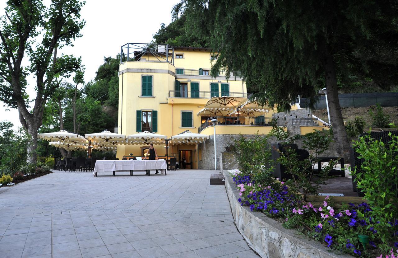 Villa Del Sasso 사소마르코니 외부 사진