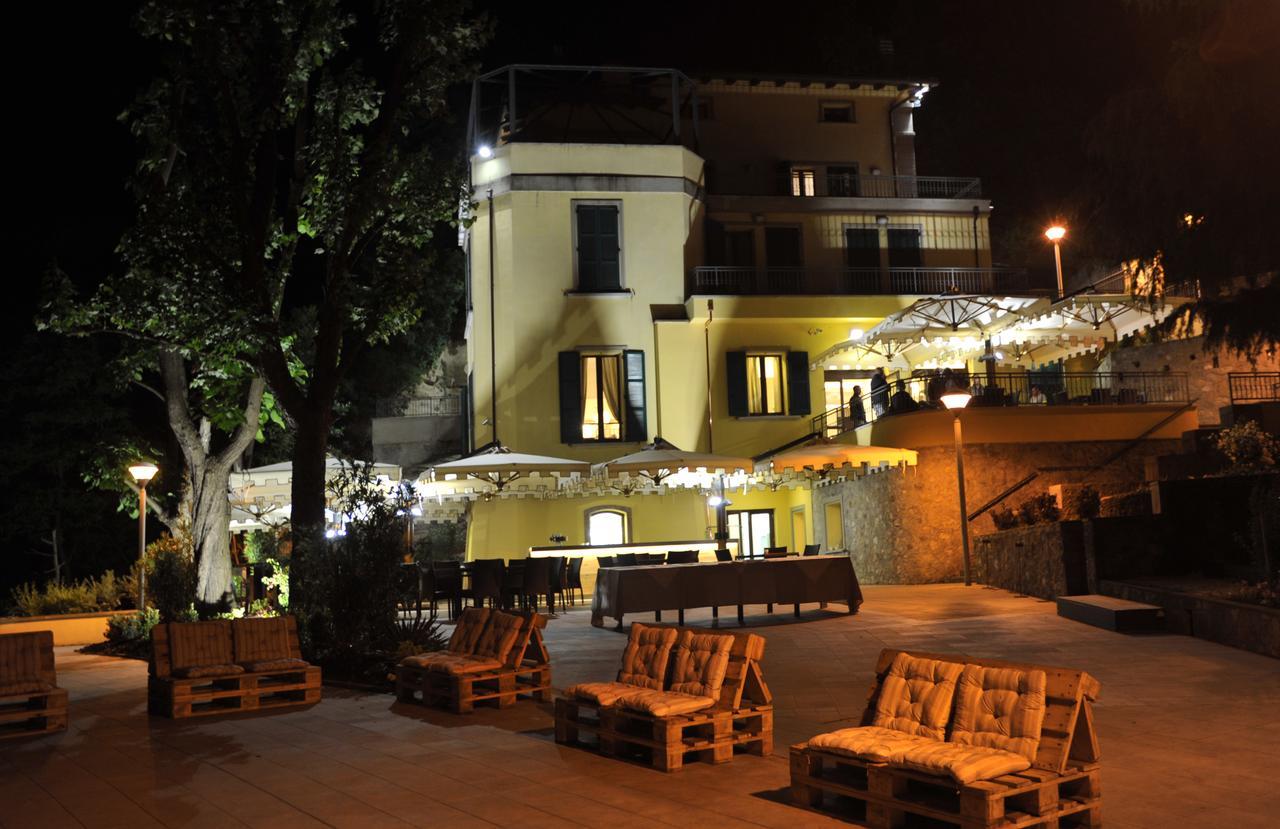Villa Del Sasso 사소마르코니 외부 사진